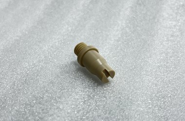 塑料导向块孔口和倒角确认